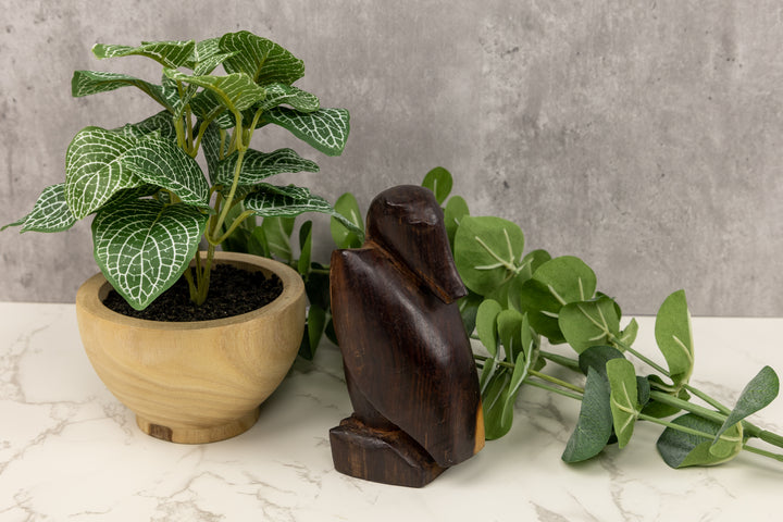 Rubberneck Figurine, Wood Carving