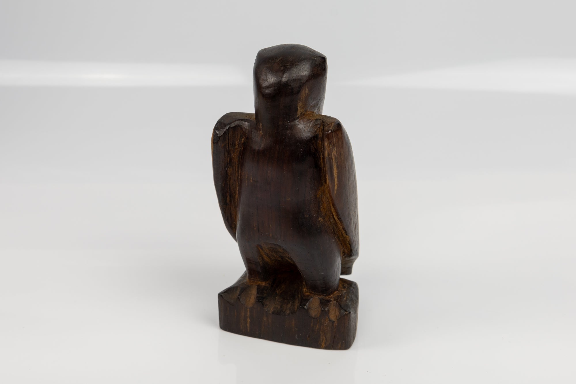 Rubberneck Figurine, Wood Carving