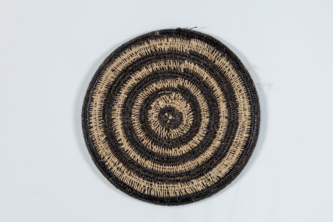Black And White Small Basket Plate