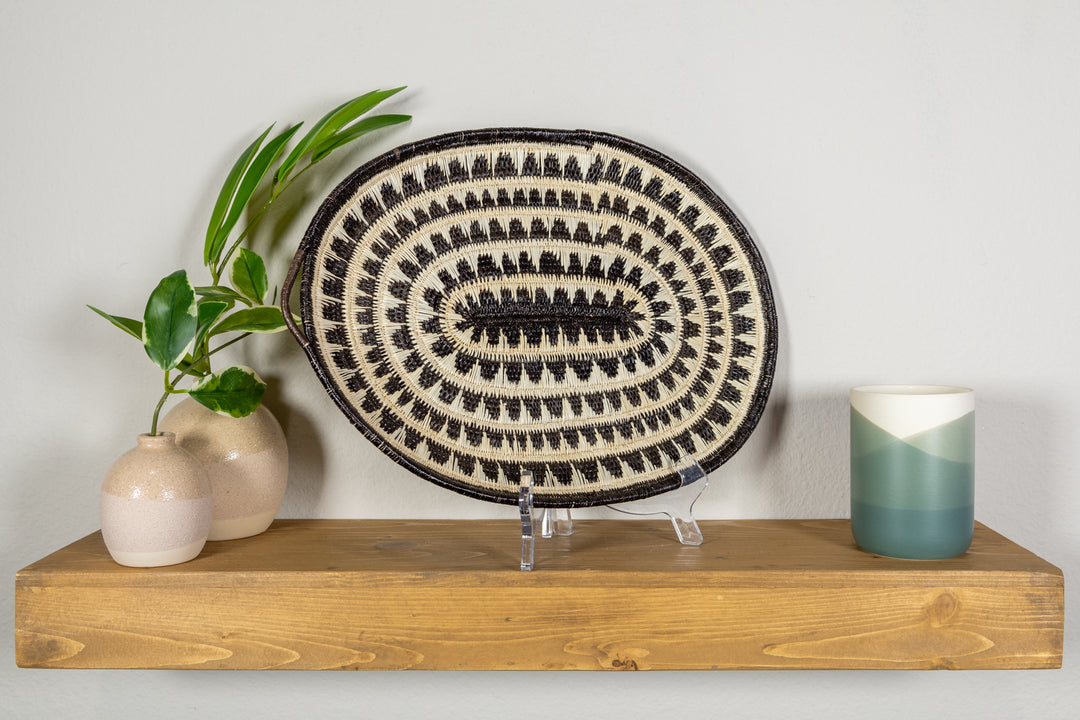 Black and White Oval-Shaped Basket Plate