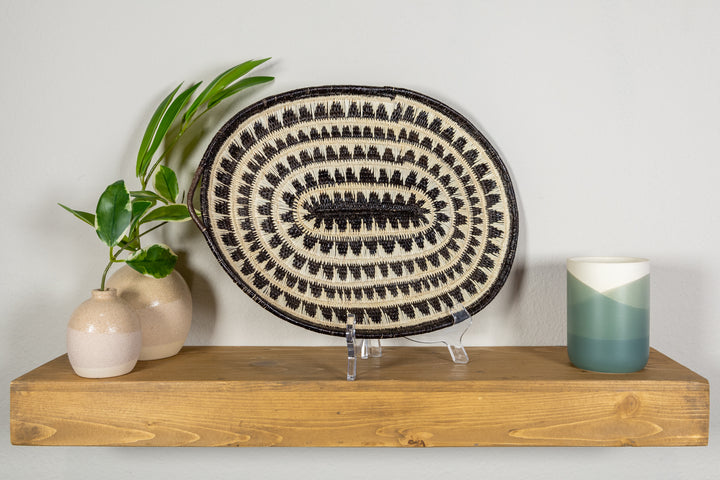 Black and White Oval-Shaped Basket Plate