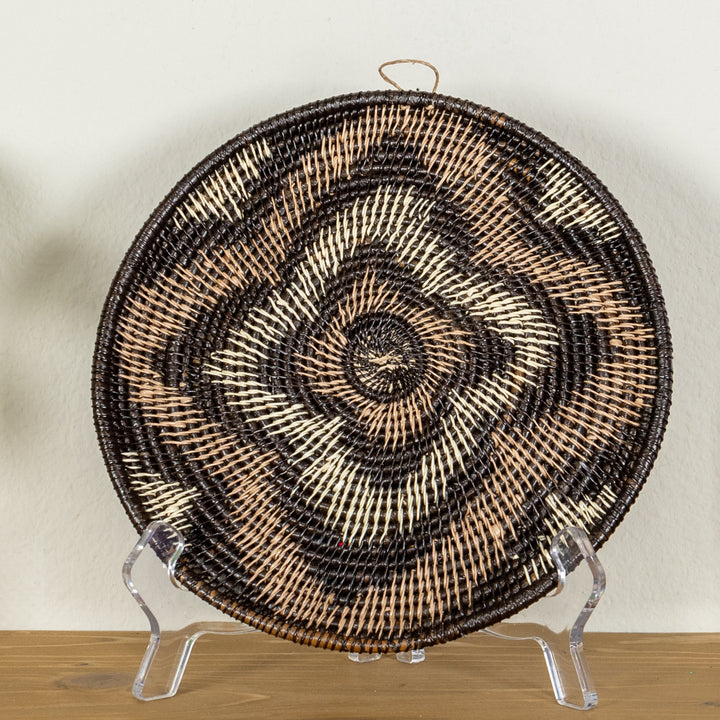 Galaxy Super Nova Black Hole Basket Plate