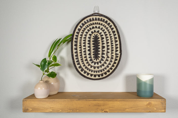 Black and White Oval-Shaped Basket Plate