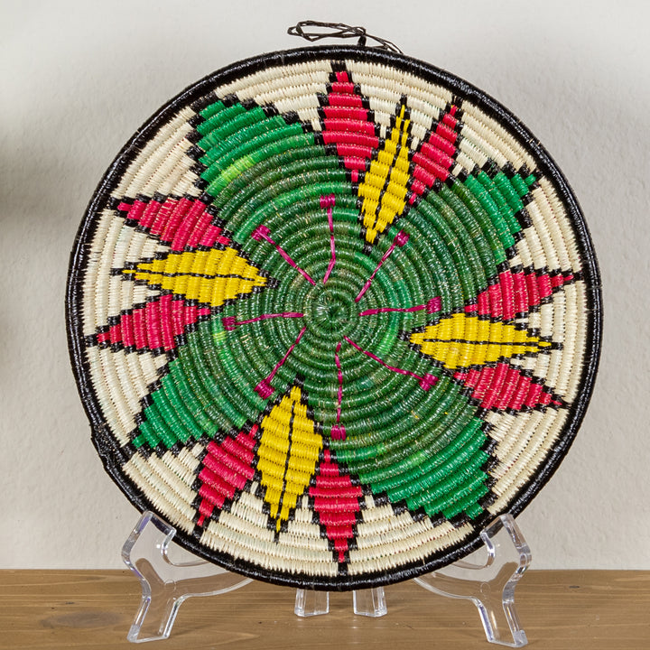 Broad Leaf Flower Small Basket Plate
