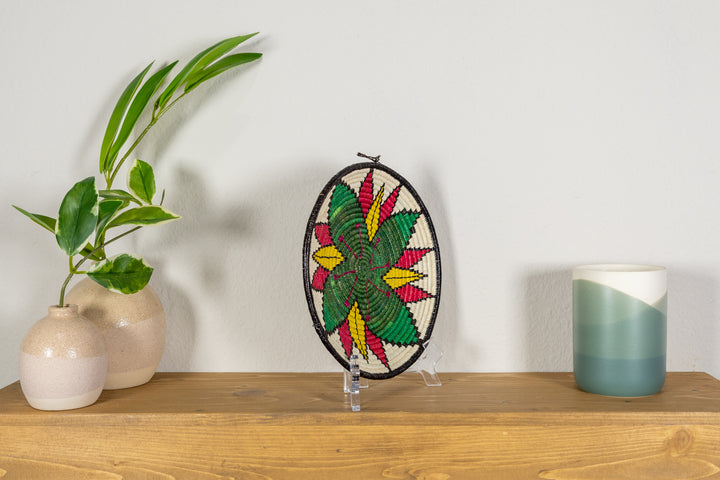 Broad Leaf Flower Small Basket Plate