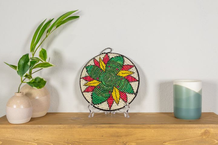Broad Leaf Flower Small Basket Plate