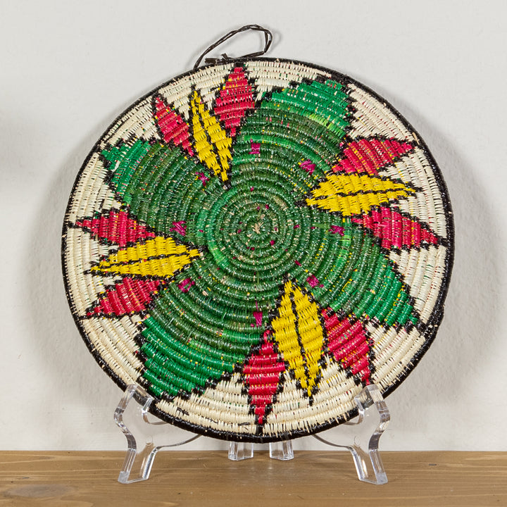 Broad Leaf Flower Small Basket Plate