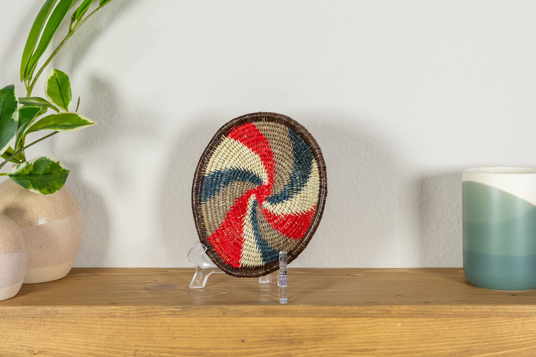Whirlwind Spinner Small Basket Plate
