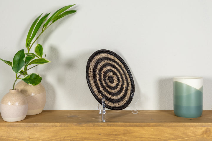 Black And White Small Basket Plate