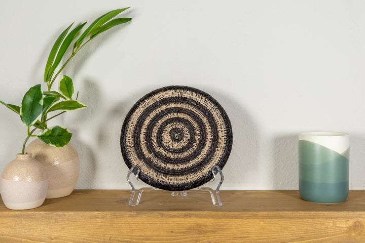 Black And White Small Basket Plate