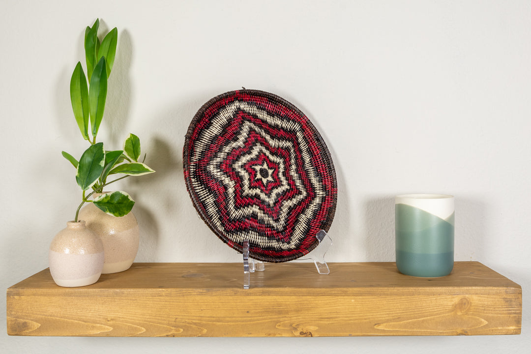 Black Red And White Super Nova Basket Plate