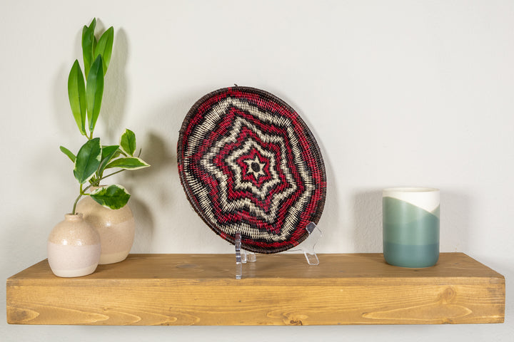 Black Red And White Super Nova Basket Plate