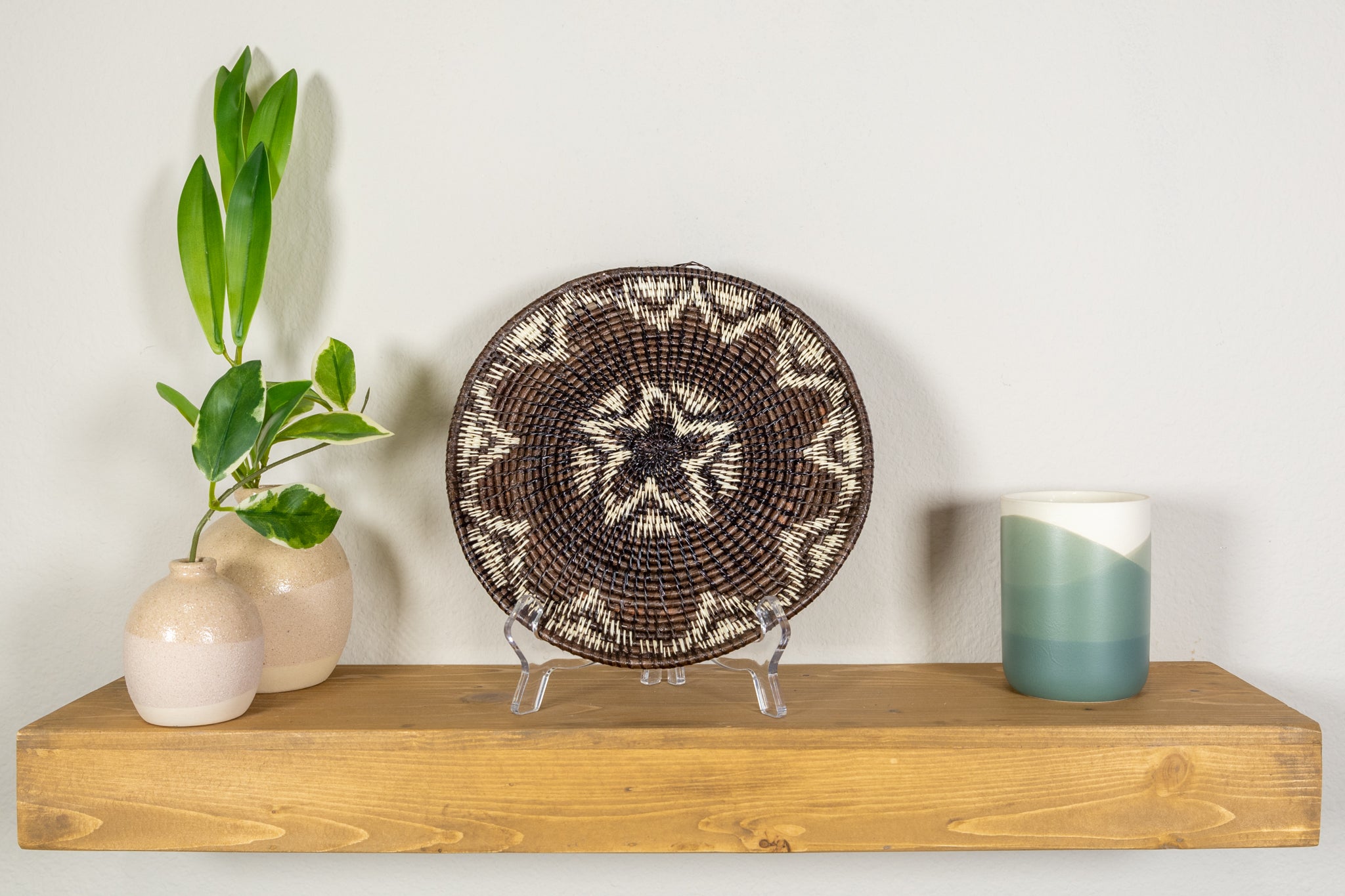Galaxy Brown And White Black Hole Basket Plate