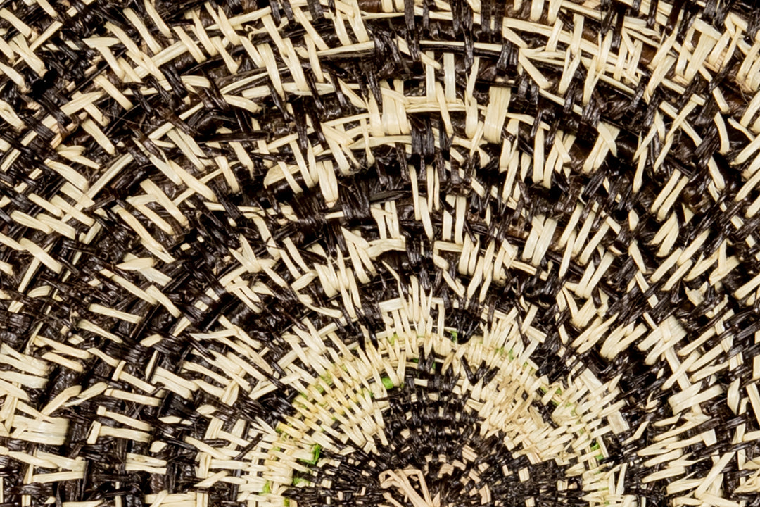 Exploding Pulsar Star Basket Plate