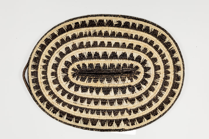 Black and White Oval-Shaped Basket Plate