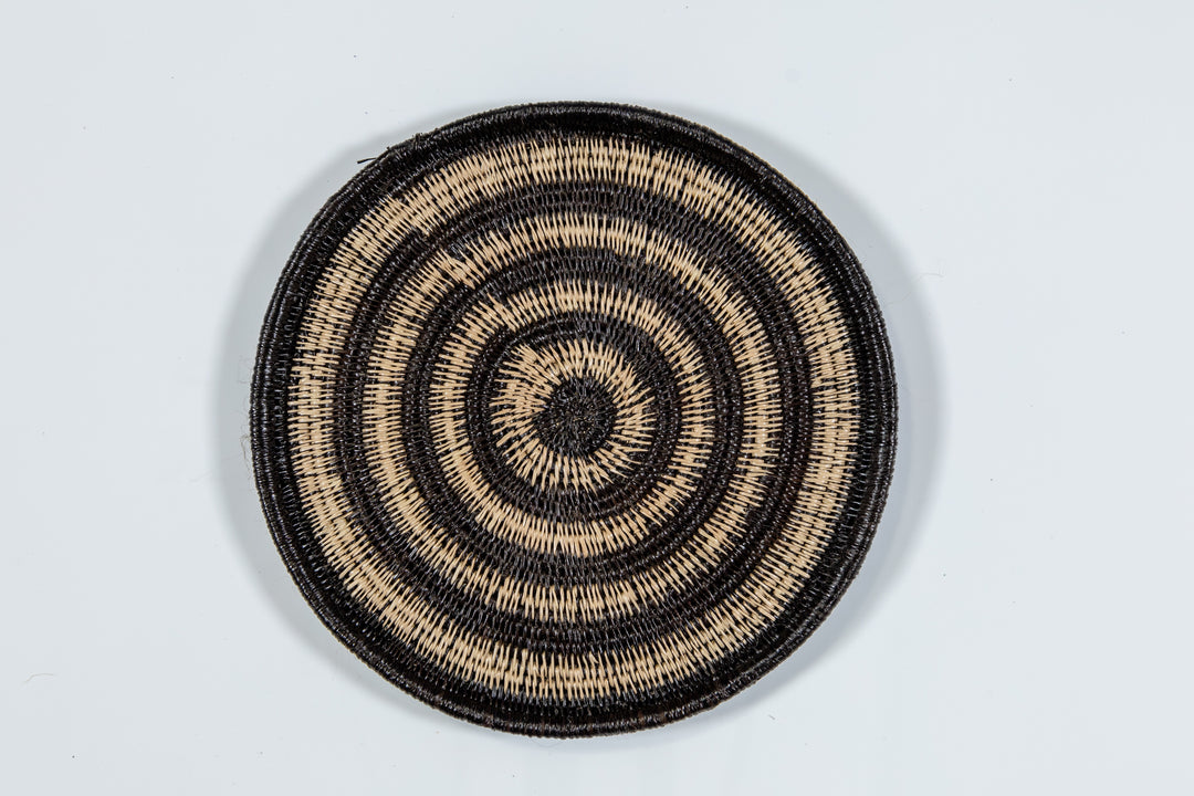 Black And White Small Basket Plate