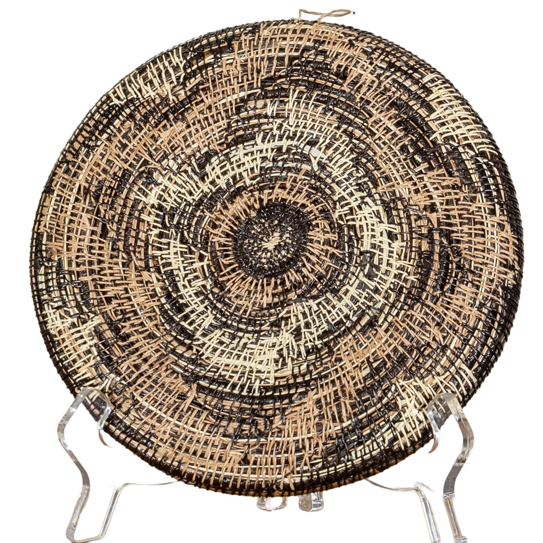 Galaxy Super Nova Black Hole Basket Plate