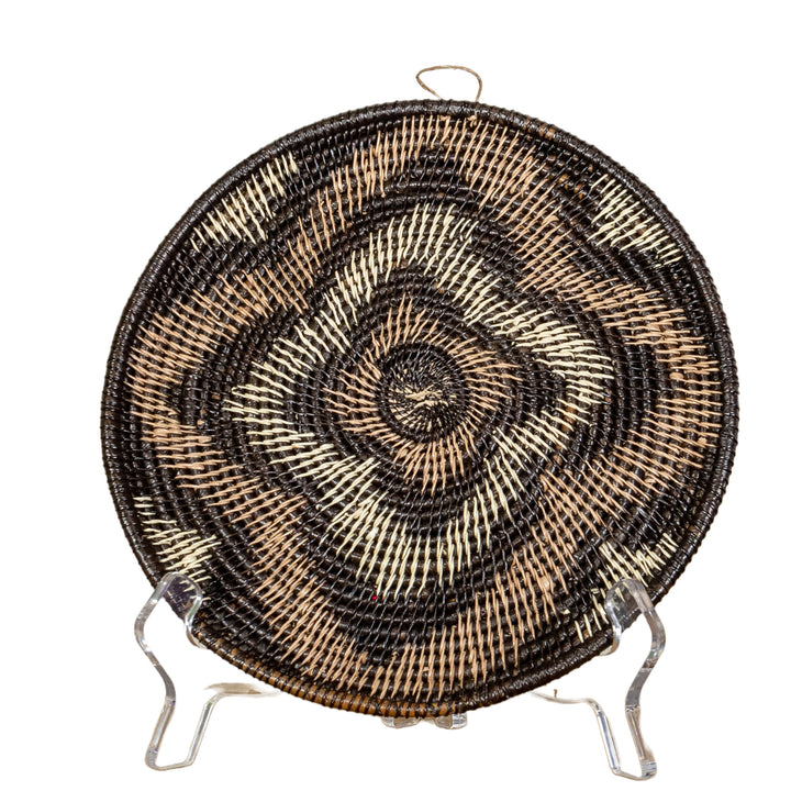 Galaxy Super Nova Black Hole Basket Plate