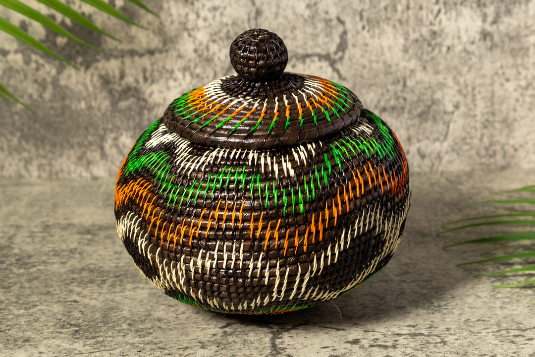 Coral Star Waves Woven Basket With Top