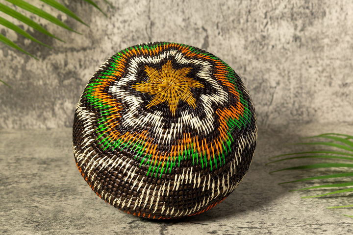 Coral Star Waves Woven Basket With Top