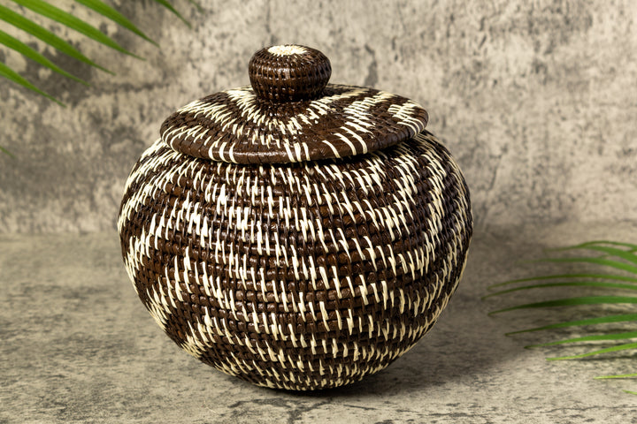 Gentle Waves Woven Basket With Top