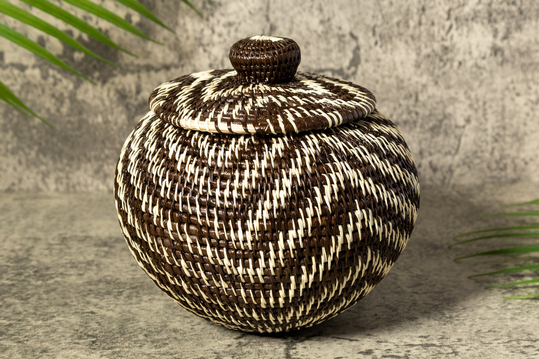Gentle Waves Woven Basket With Top