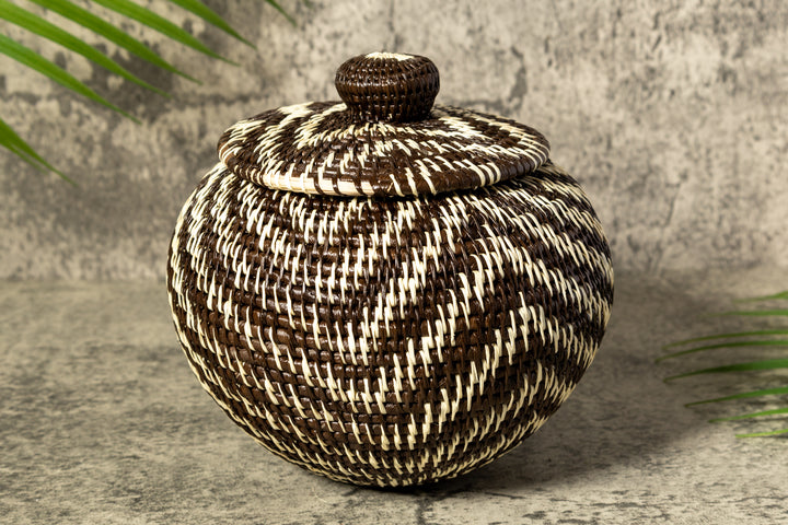 Gentle Waves Woven Basket With Top