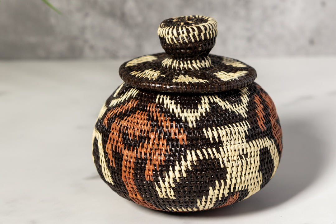 Human Cave Drawings Woven Basket With Top