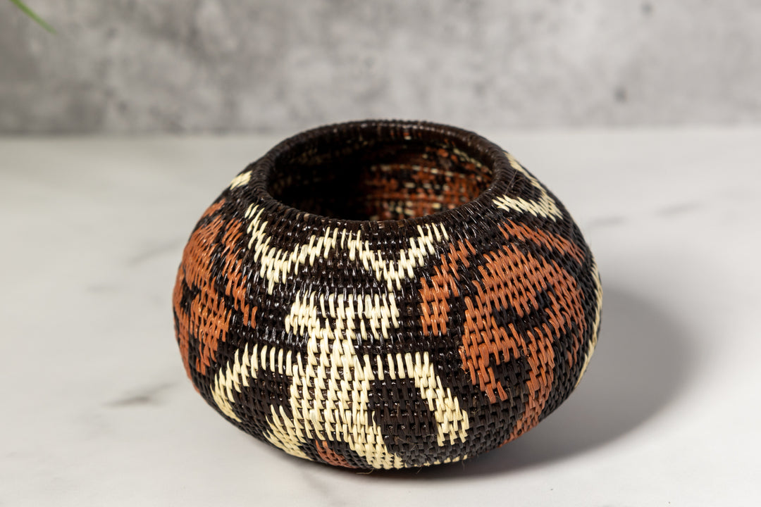 Human Cave Drawings Woven Basket With Top
