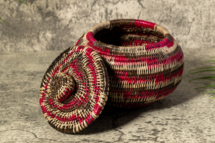 Red Majesty Woven Basket With Top