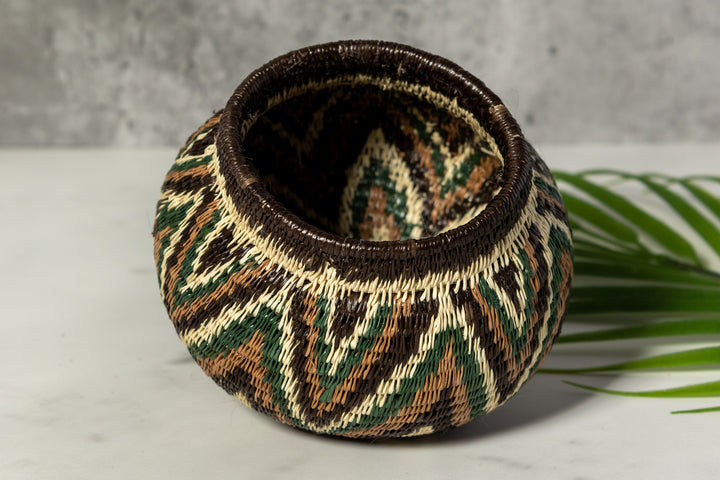Green Star Pattern Woven Basket