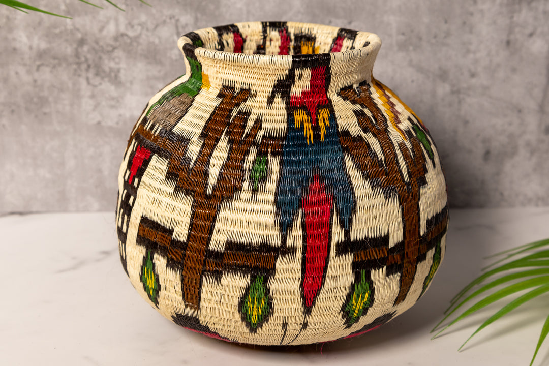 Toucan Parrot Macaw Quetzal Rainforest Basket