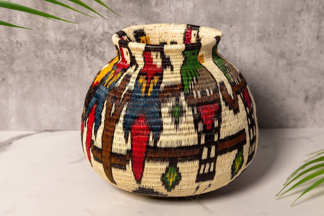 Toucan Parrot Macaw Quetzal Rainforest Basket