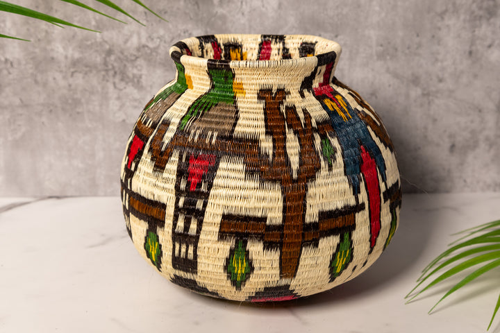 Toucan Parrot Macaw Quetzal Rainforest Basket