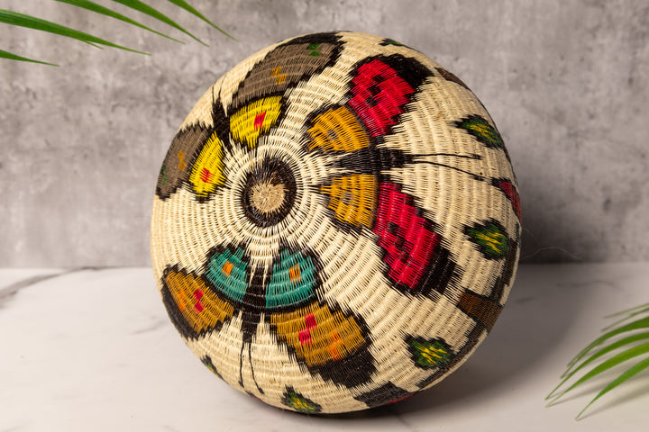Toucan Parrot Macaw Quetzal Rainforest Basket