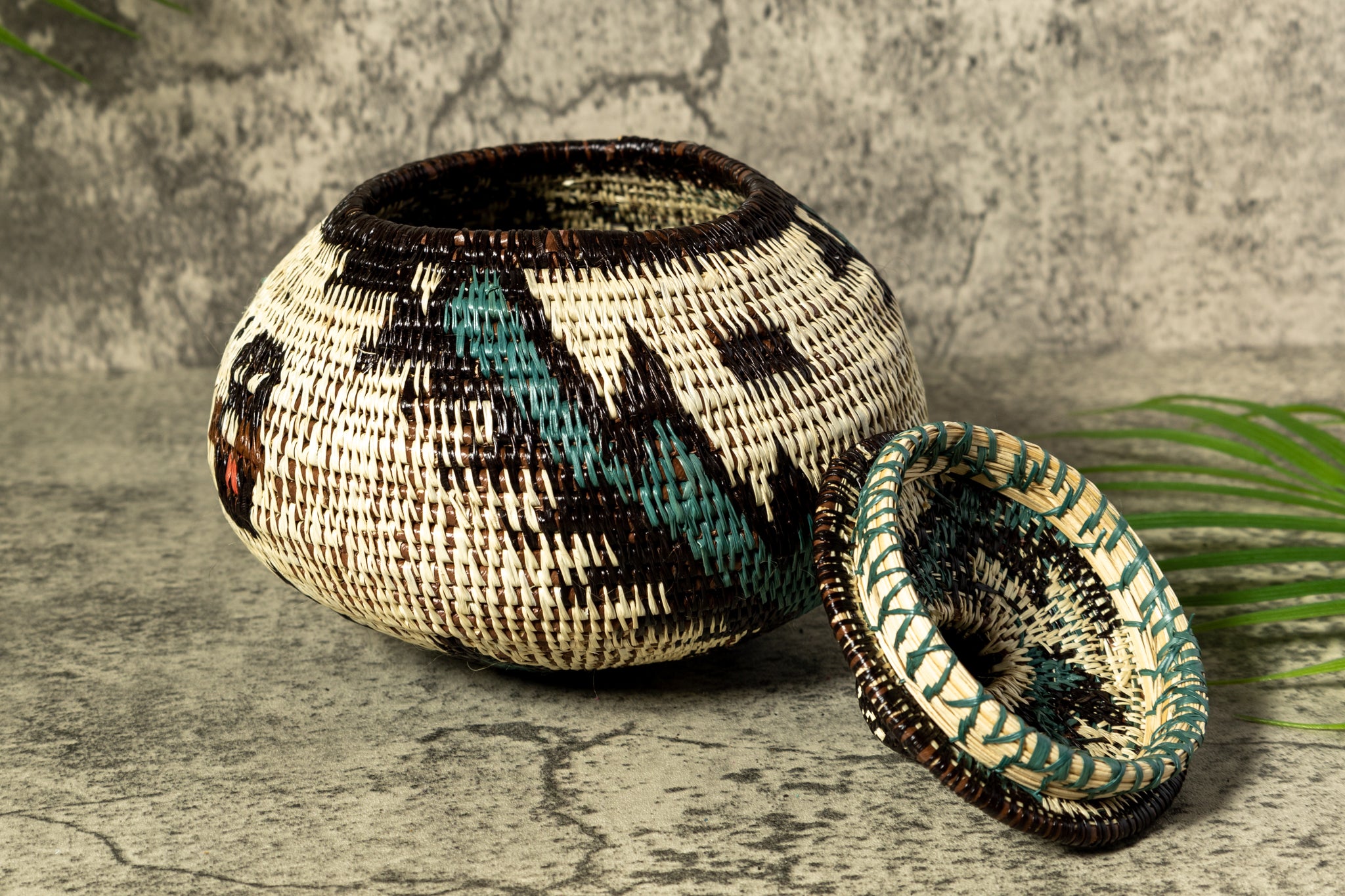 Palm Fronds Woven Basket With Top
