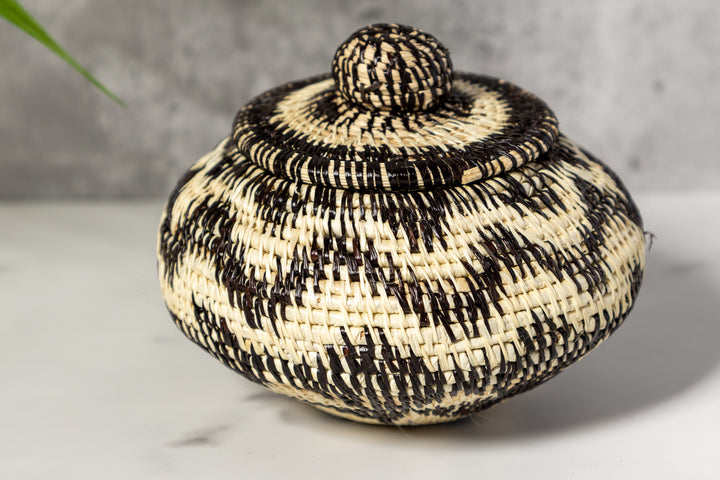 Small Black And White Rainforest Basket With Top