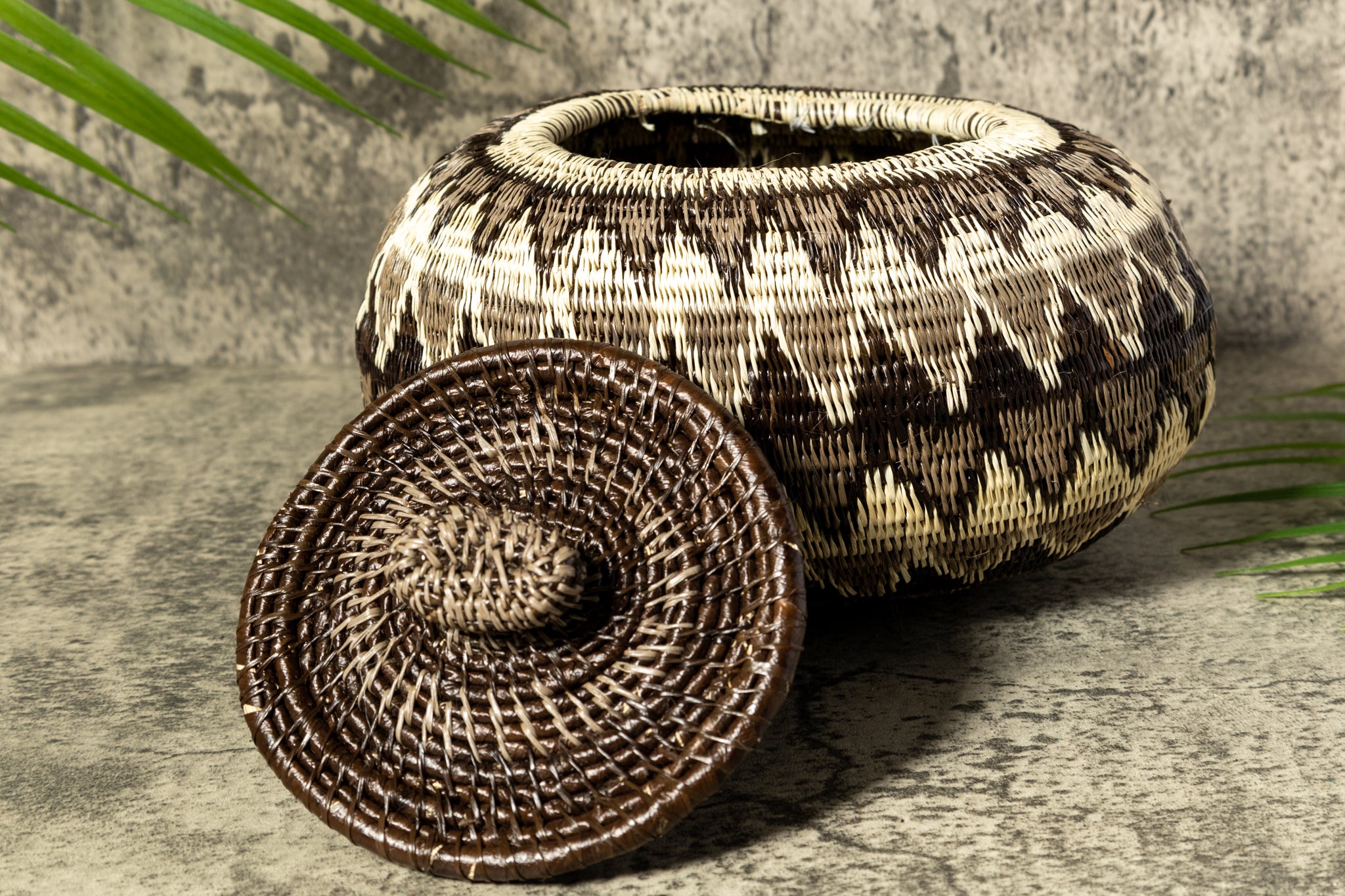 Gray Forest Melody Woven Basket With Top