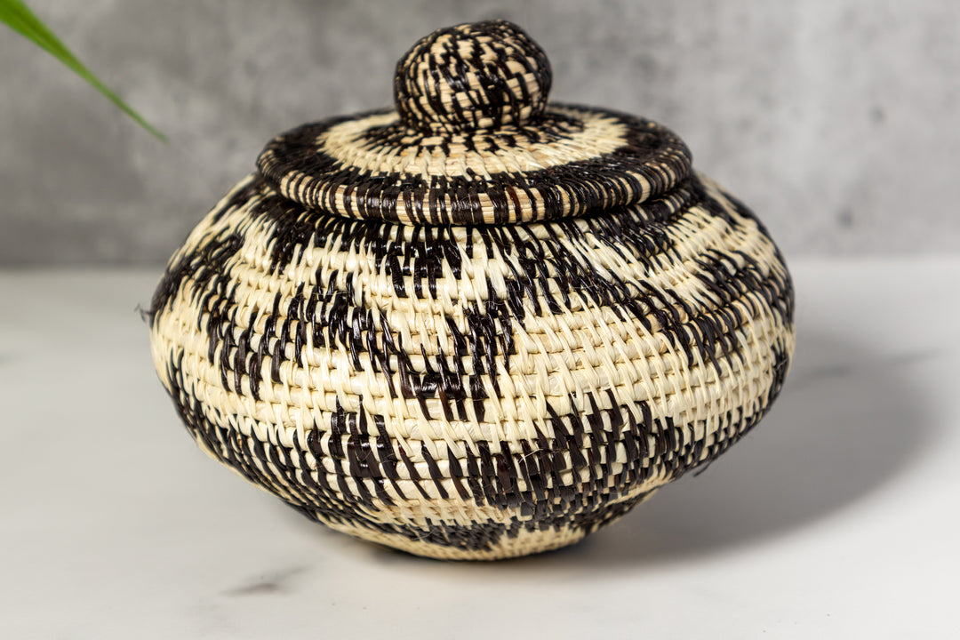 Small Black And White Rainforest Basket With Top