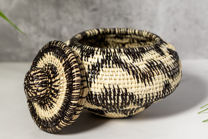 Small Black And White Rainforest Basket With Top