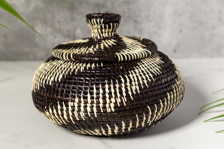 Jungle Fusion Spiral Basket With Top