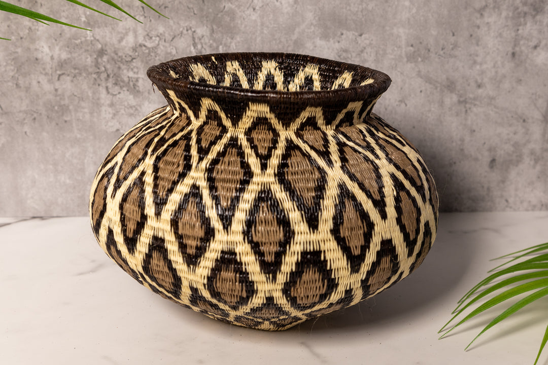 Diamond Netting Rainforest Basket