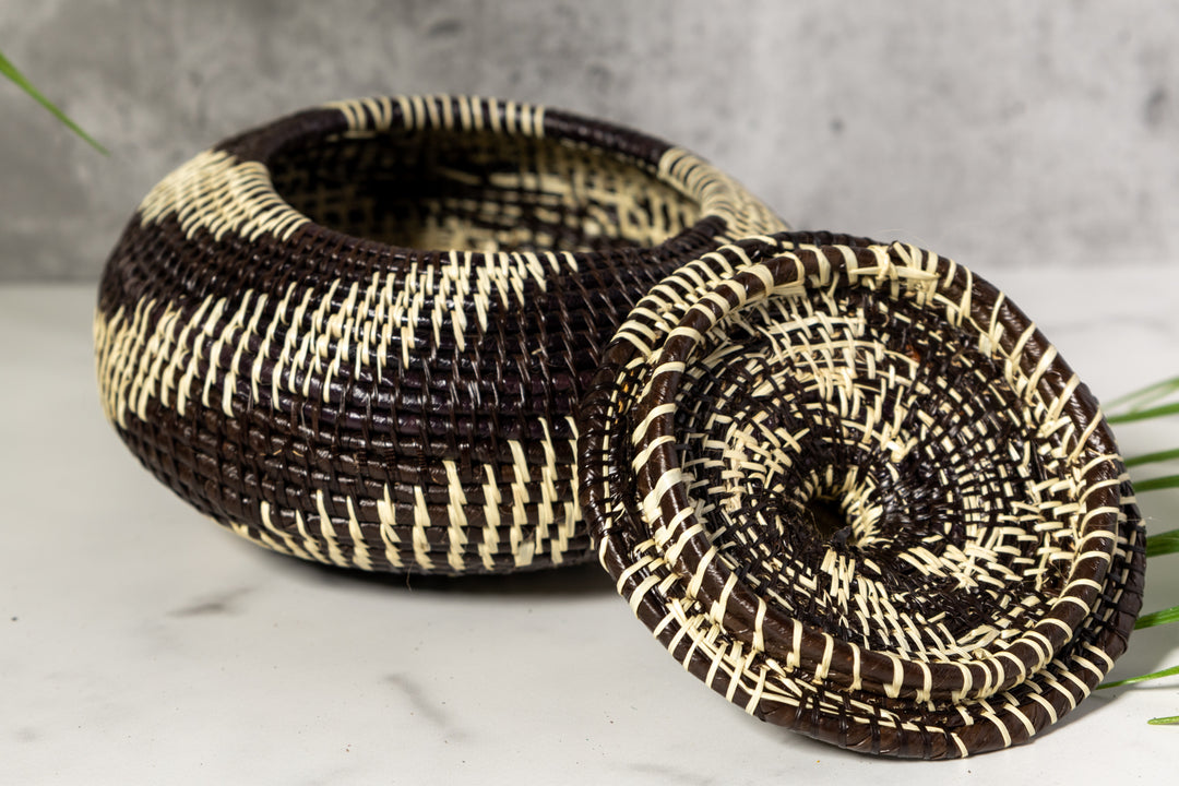Jungle Fusion Spiral Basket With Top