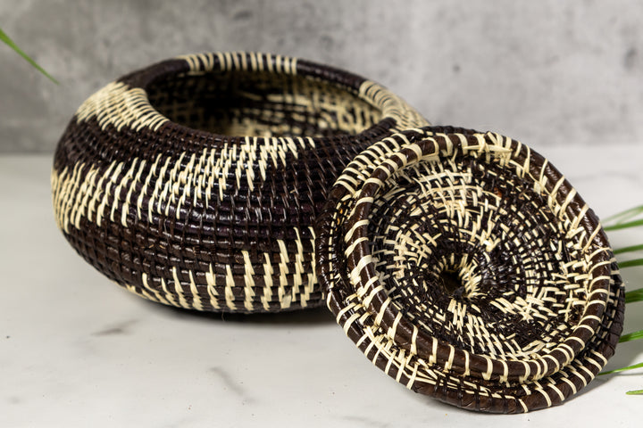 Jungle Fusion Spiral Basket With Top