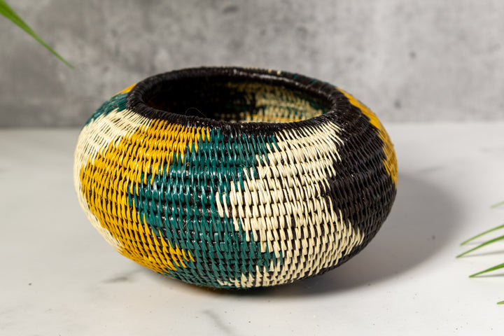 Green Rainforest Whispers Basket With Top