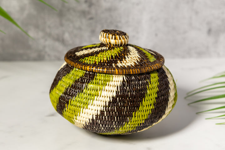 Green Forest Swirl Basket With Top