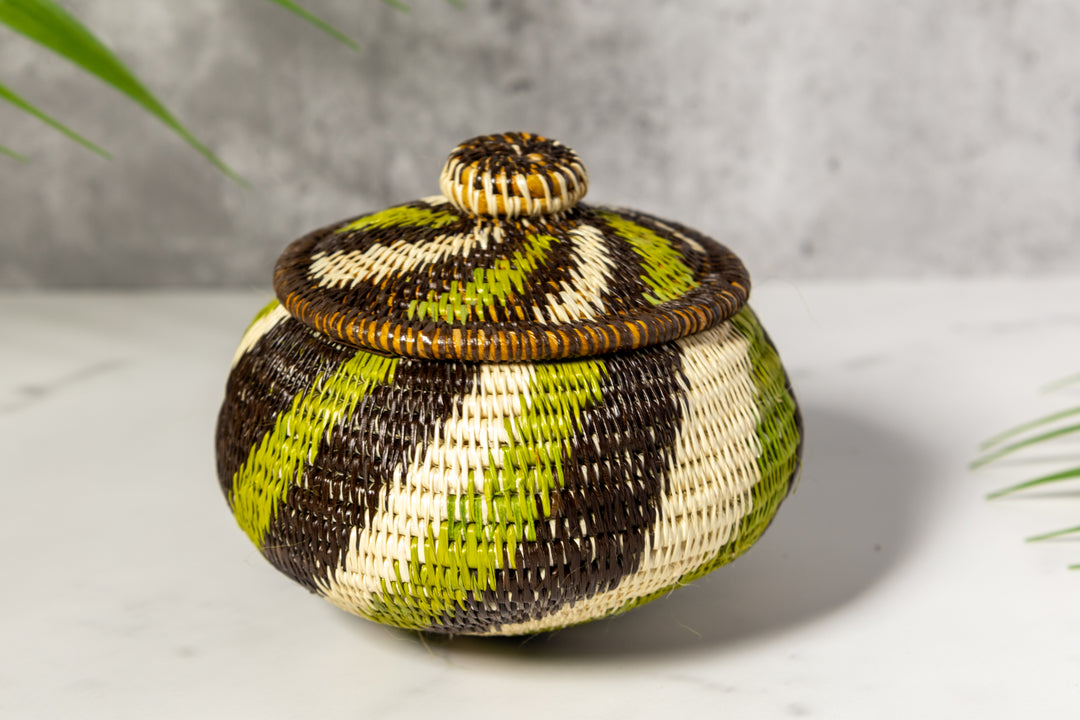 Green Forest Swirl Basket With Top