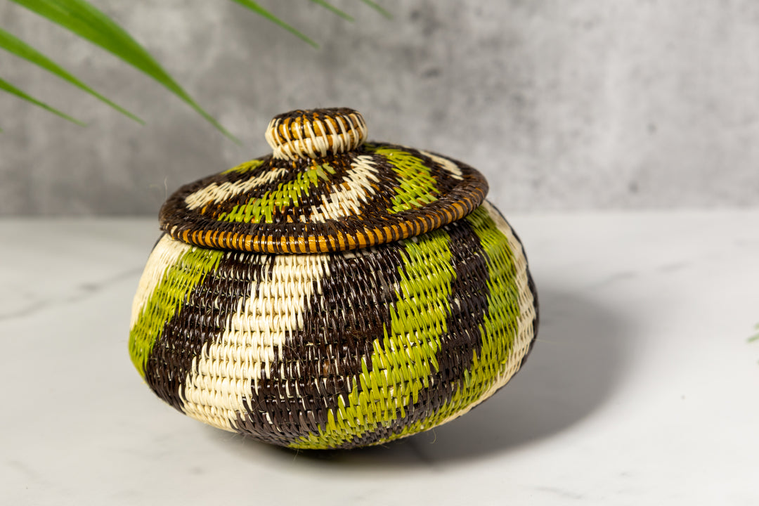 Green Forest Swirl Basket With Top