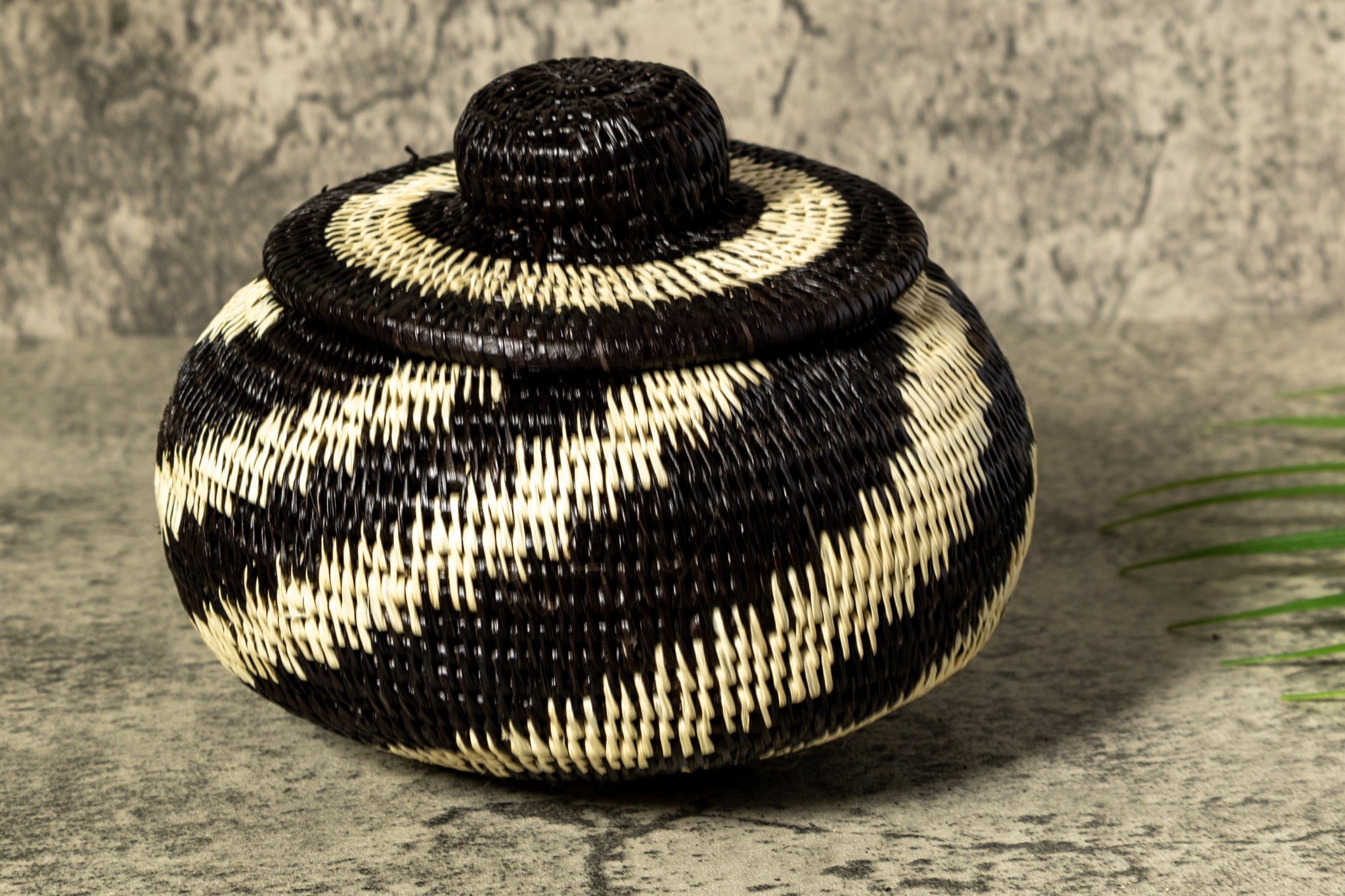 Night Swirl Woven Basket With Top