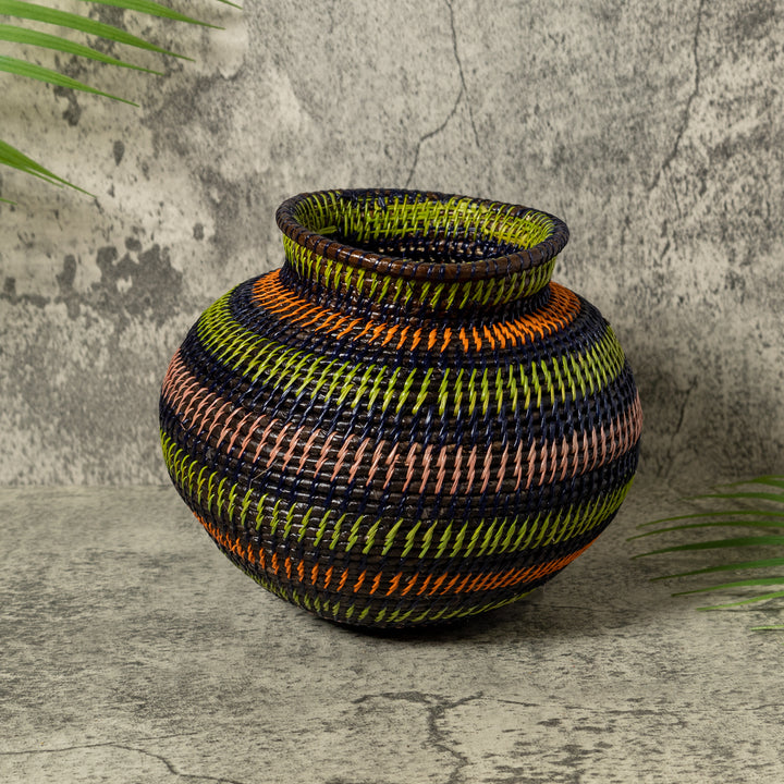 Dark Jungle Rings Rainforest Basket